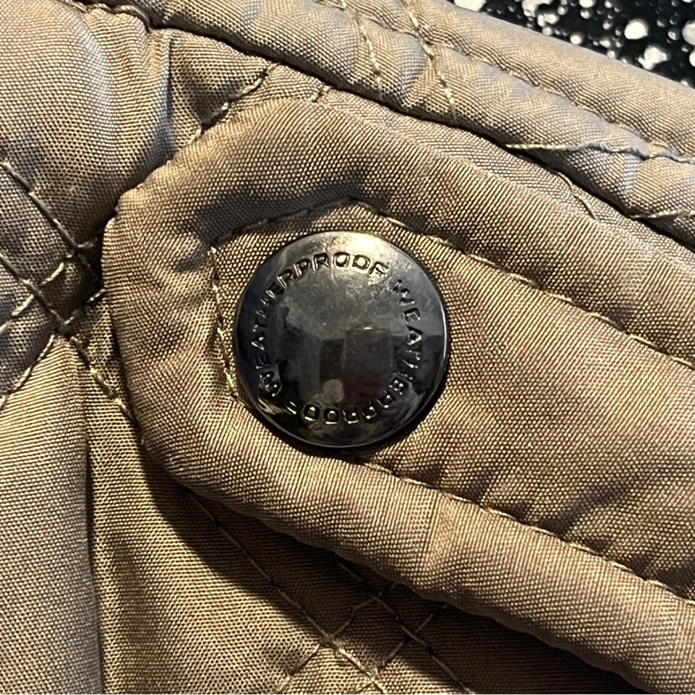 Weatherproof Jacket - Picture 2 of 6